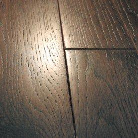 Mullican 3/4" Wire Brushed Solid Harwood Oak Midnight Cherry